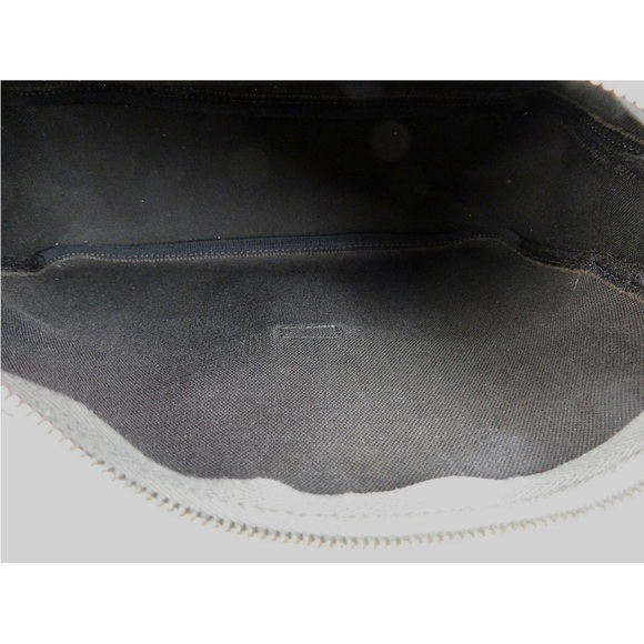 Gucci Beige and Olive Shoulder Bag - Picture 10 of 16